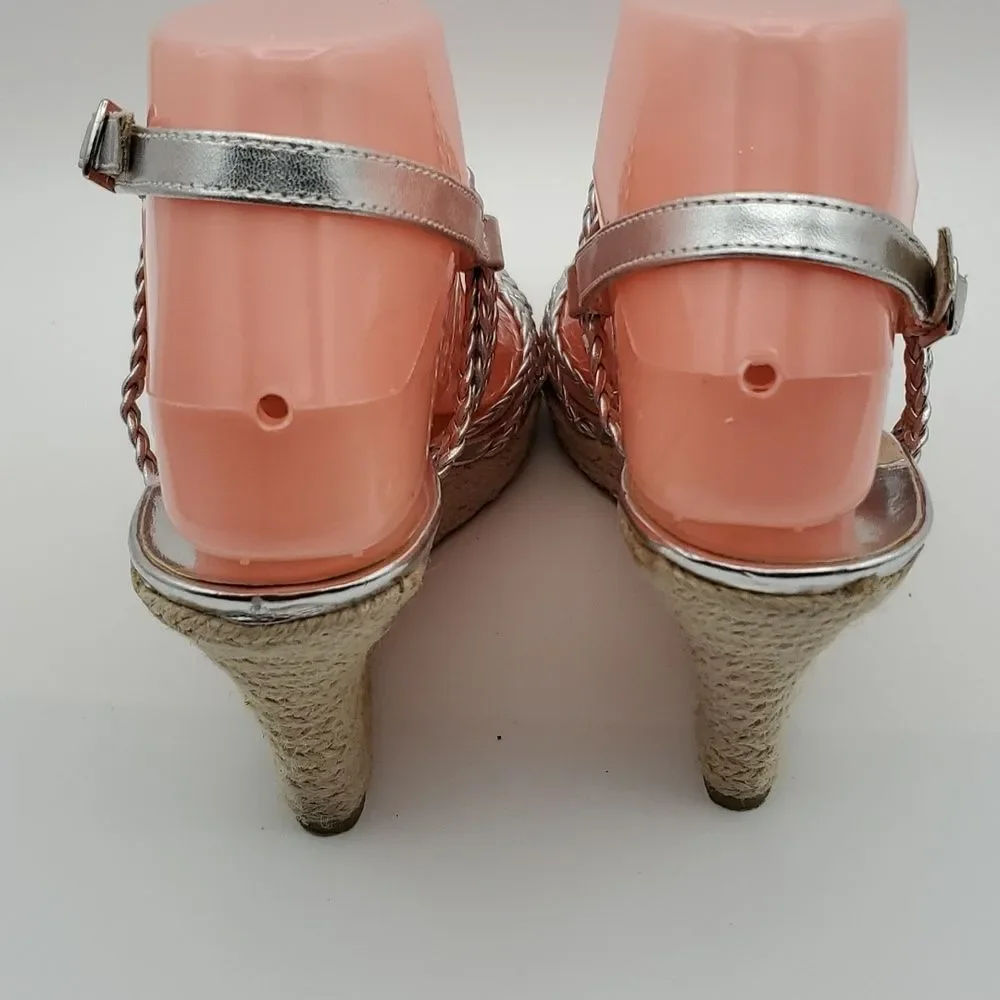 Michael Kors Silver Espadrille Wedge Sandals. SIZE 7M. S854‎